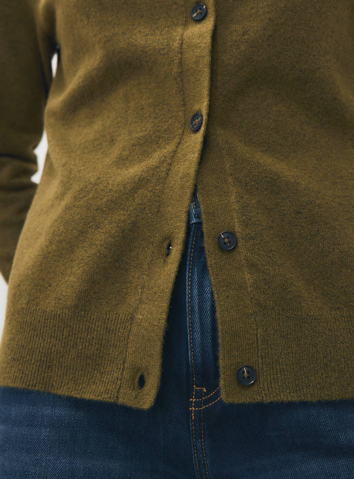 Cosy Yarn Button Through Cardigan 16 - Image 3